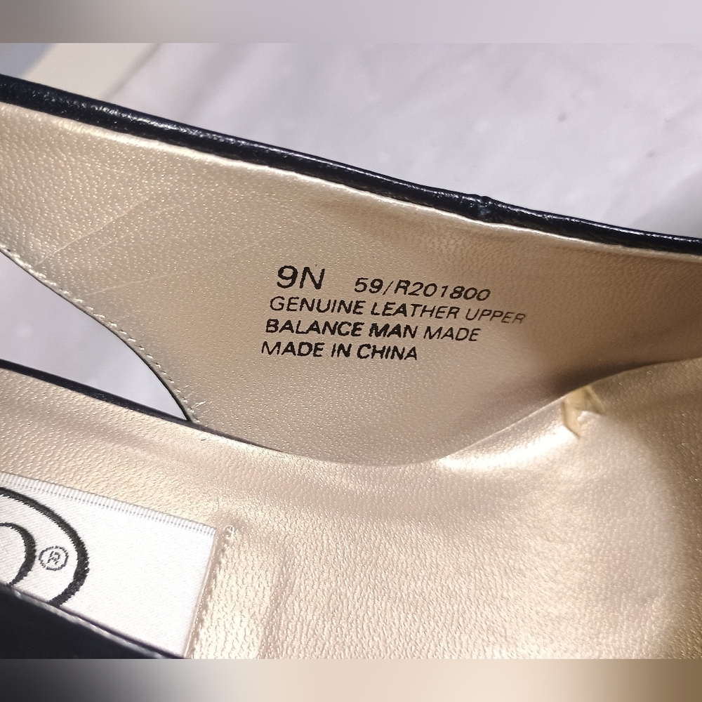 Vintage SRO Navy Blue Sling Back Heels Size 9N Leather Pocono - Picture 12 of 13
